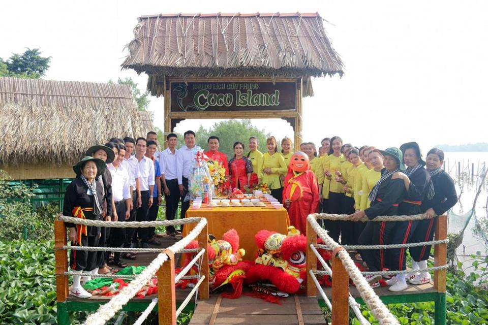 Coco Island Con Phung Hotel Ben Tre Exterior photo