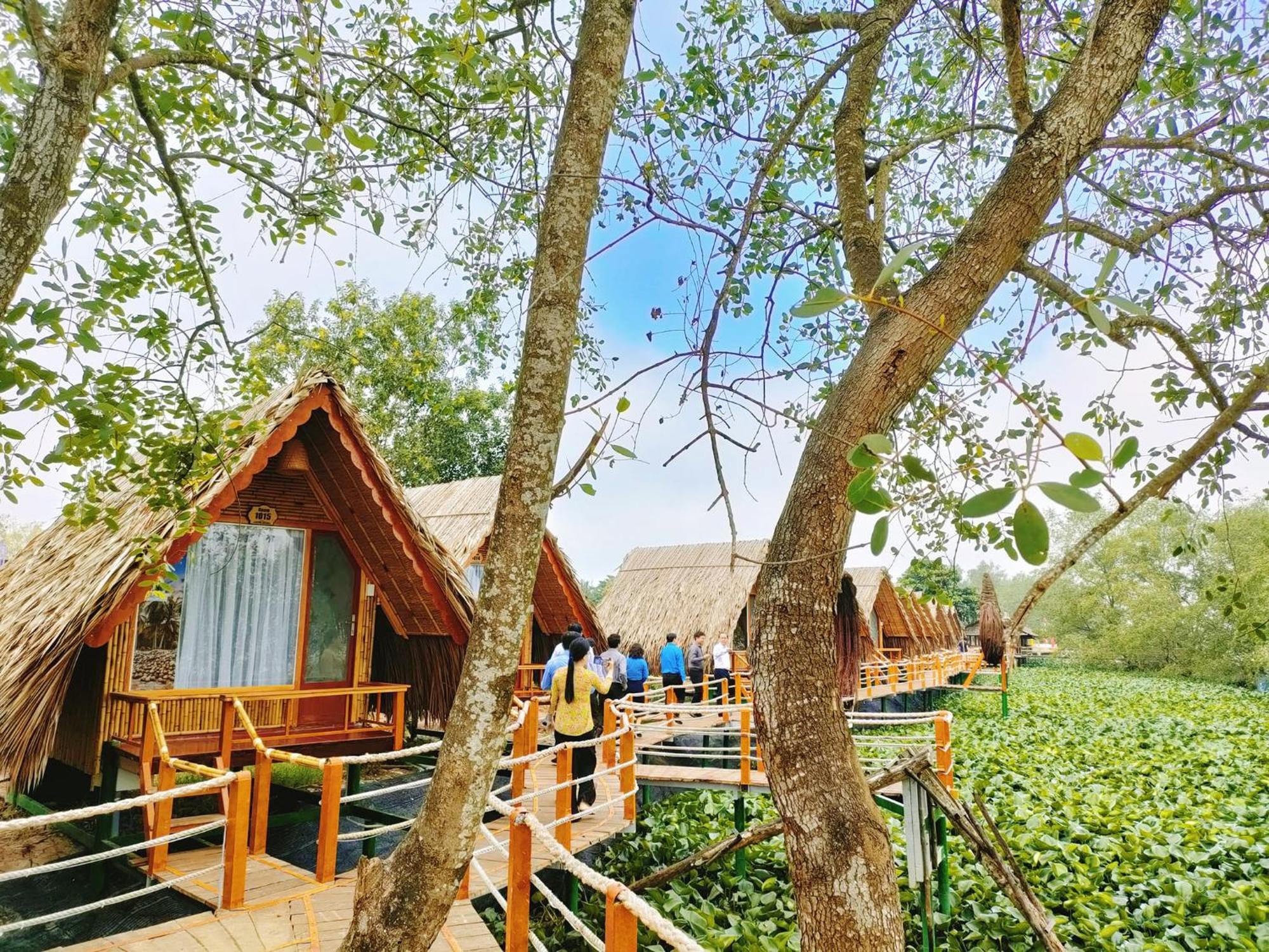 Coco Island Con Phung Hotel Ben Tre Exterior photo